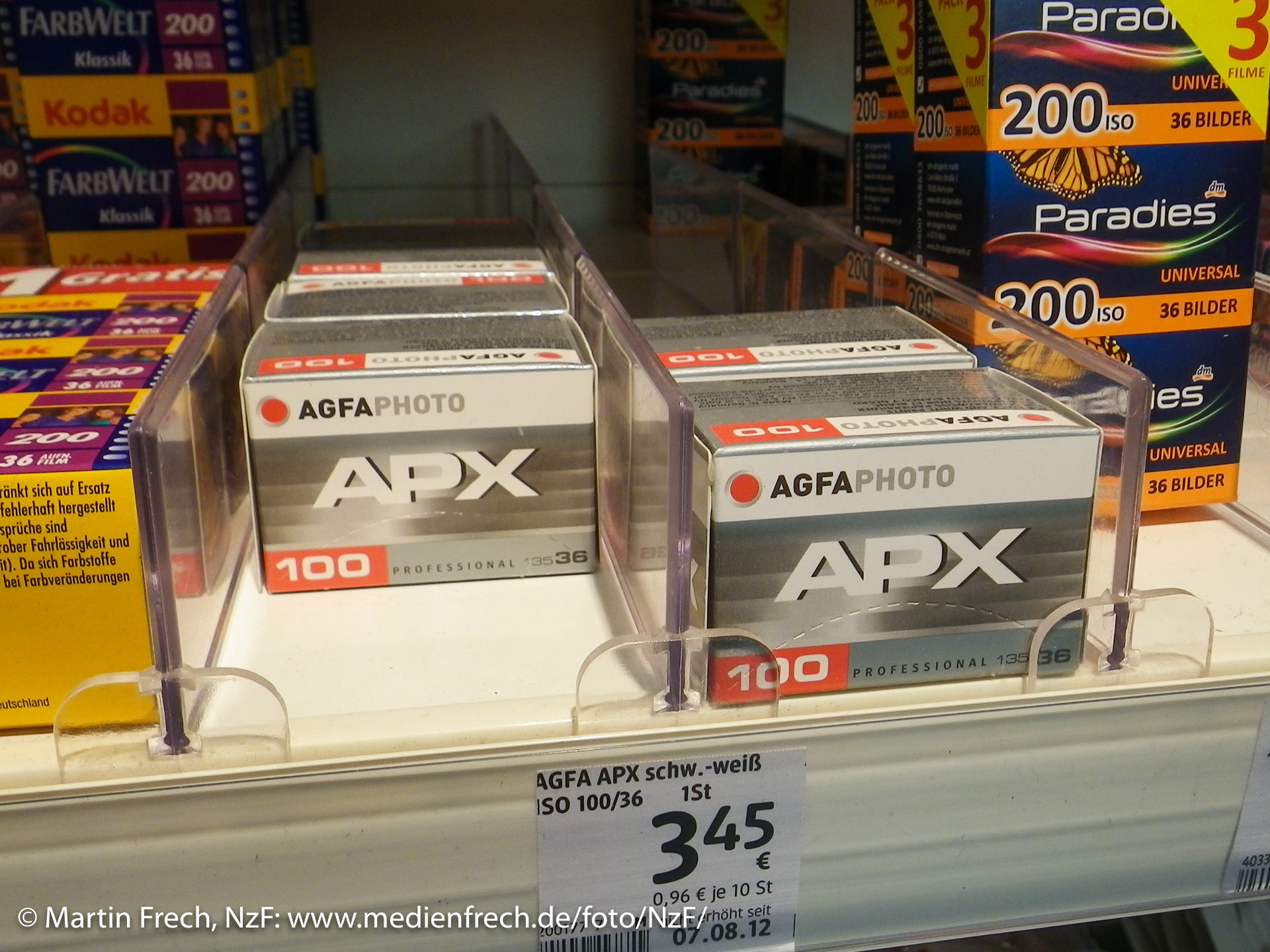 © Martin Frech: Juli 2013 – Die letzten echten APX-100-Filme von Agfa im Drogeriemarkt